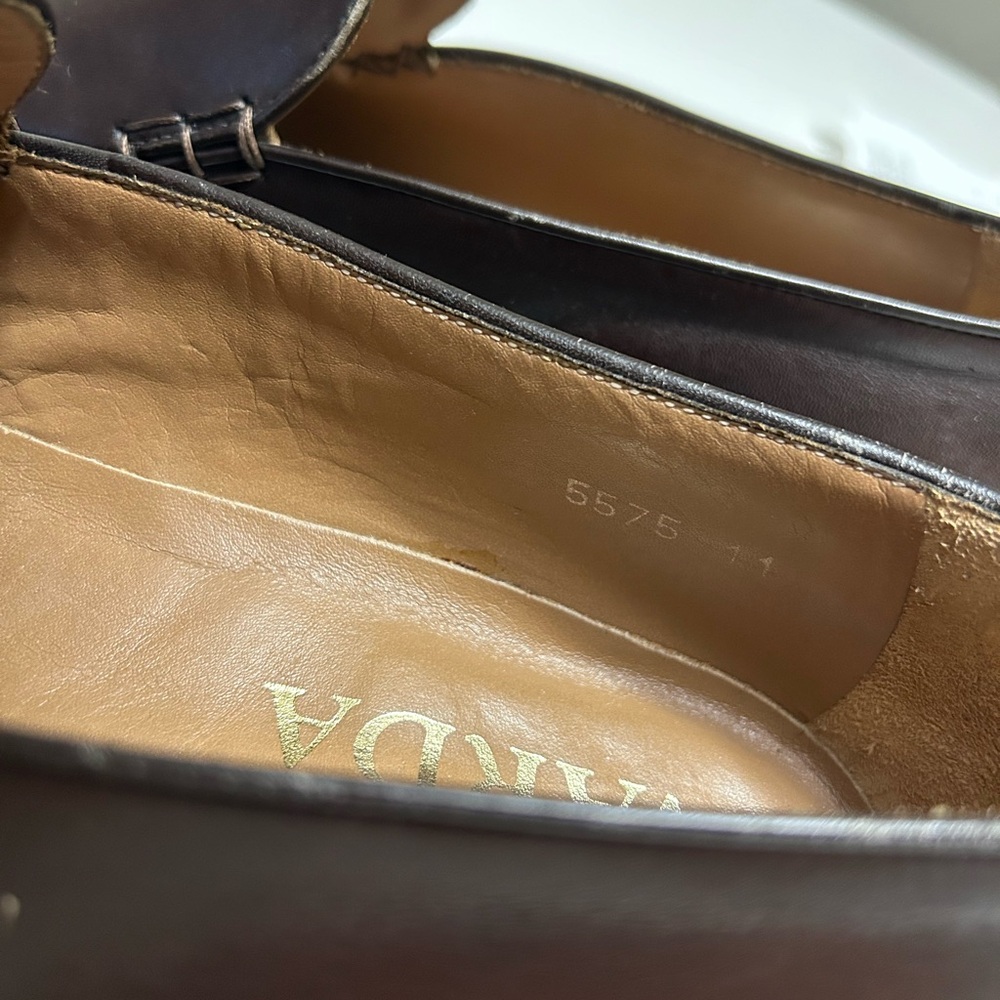 Mens Varda Brown leather loafers size 11 with a classic style. Italian leather - Picture 10 of 11